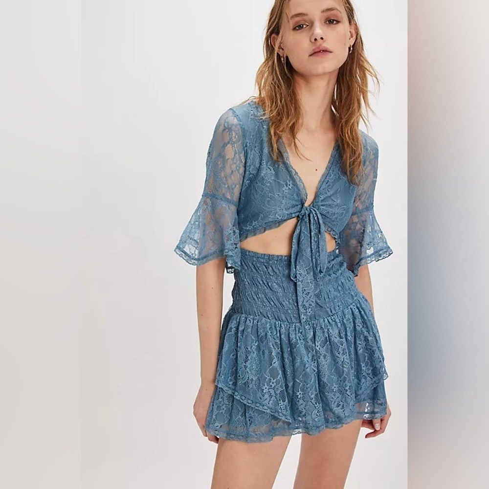 NWOT Free People Lala Lace Sheer Reversible V-Neck Mini Dress in Baby Denim Sz M - Picture 6 of 12